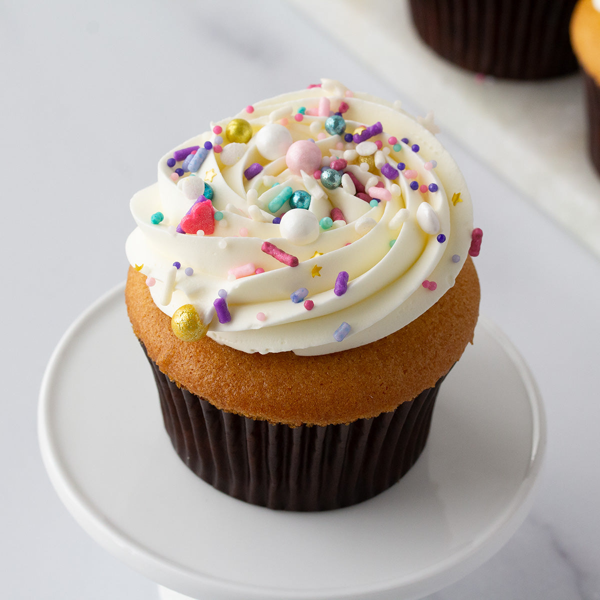 Vanilla Cupcakes - 6, image size:1200x1200
