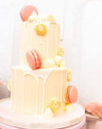 Le Macaron Cake