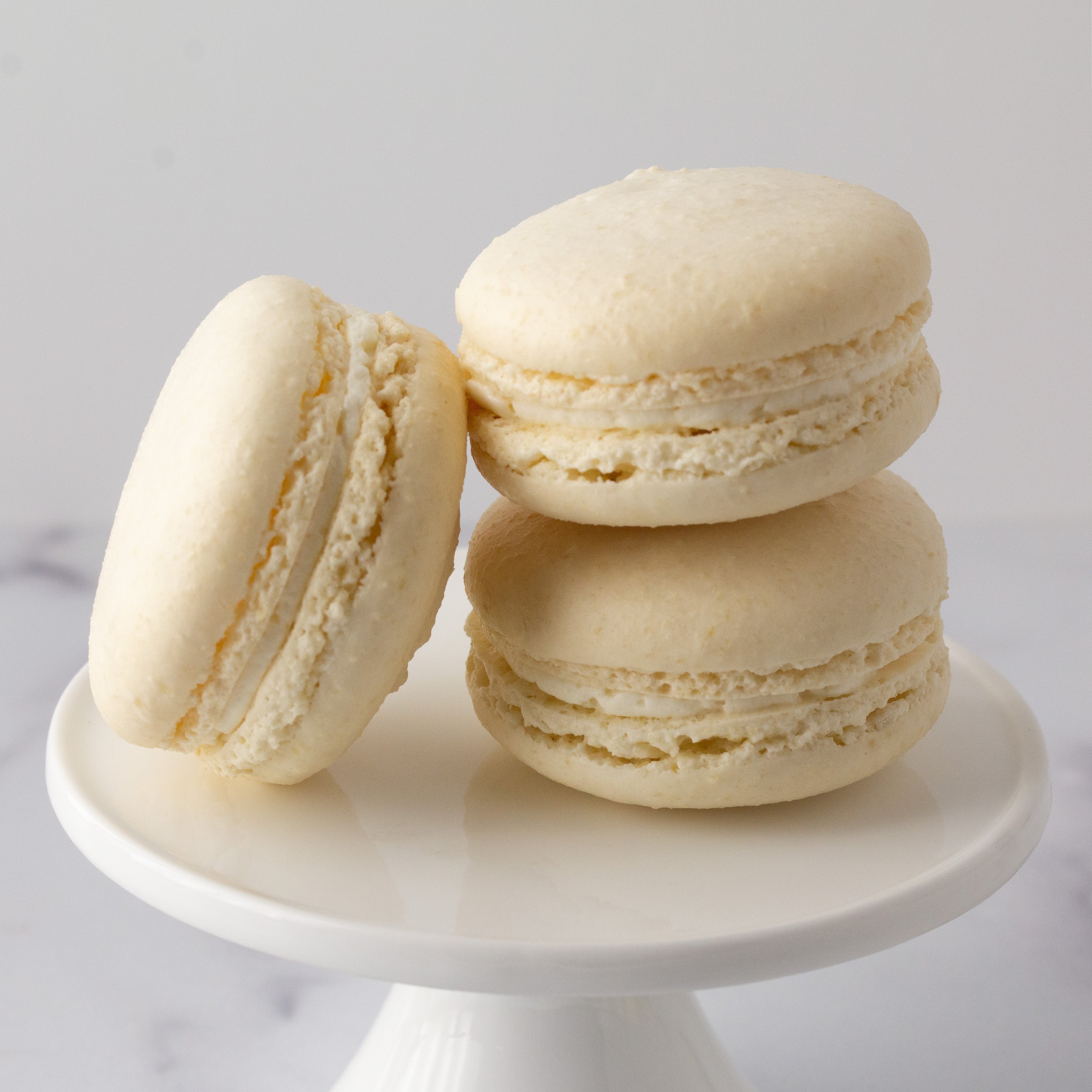 リナシュシュ　Sweet vanilla Macaron Vanilla Macaron – Bittersweet Pastry Shop